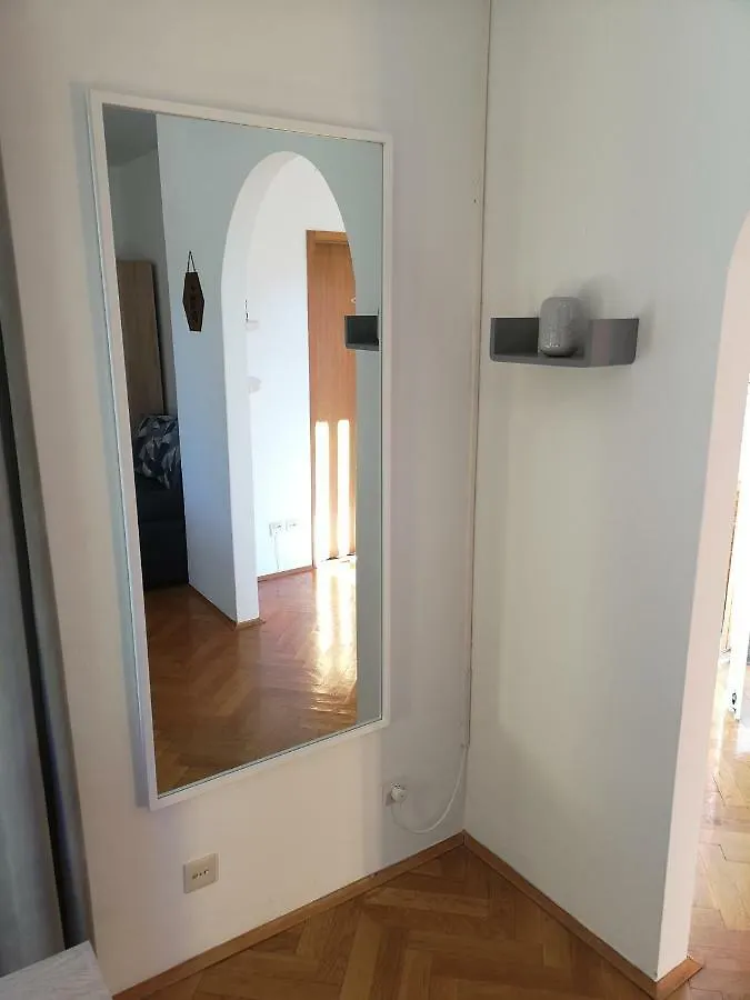 Cerco Apartment Lovran 0*,