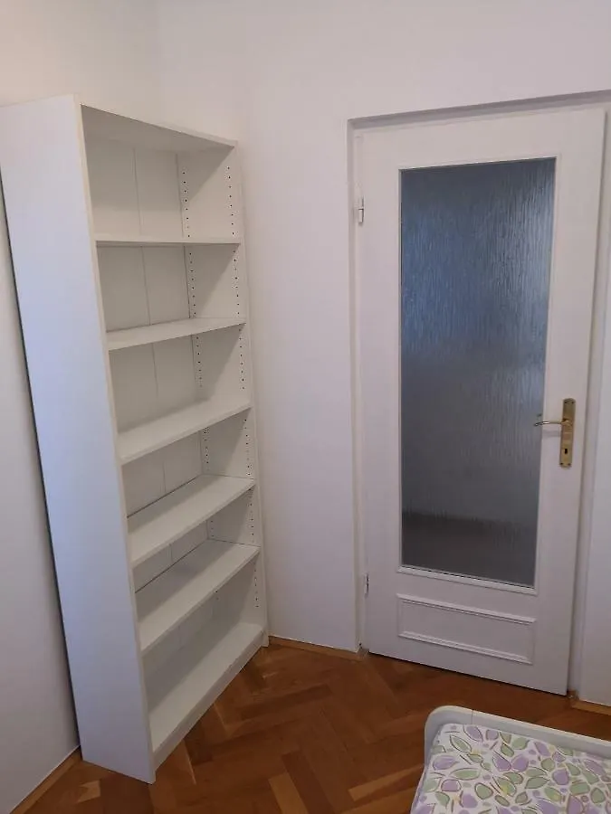 Cerco Apartment Lovran
