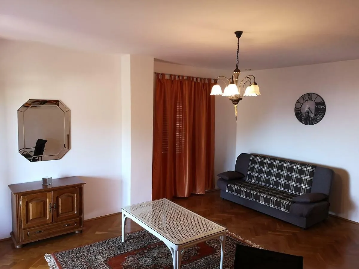 Cerco Apartment Lovran 0*,  Croatia