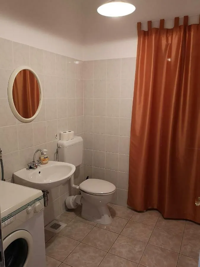 Cerco Apartment Lovran
