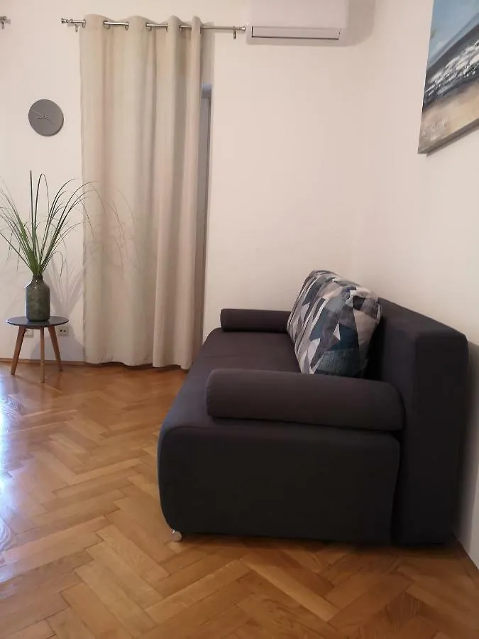 Cerco Apartment Lovran Croatia
