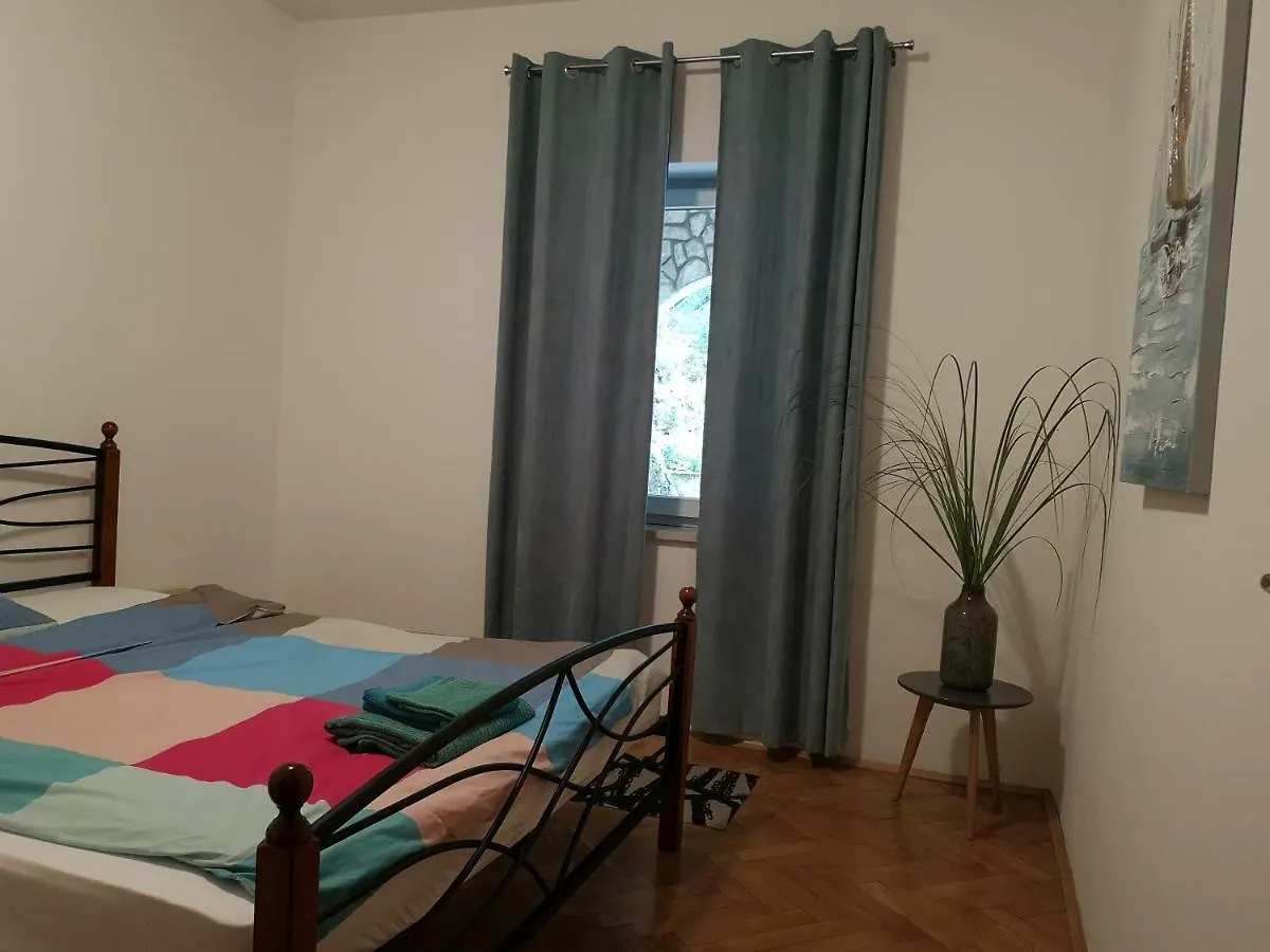 Cerco Apartment Lovran