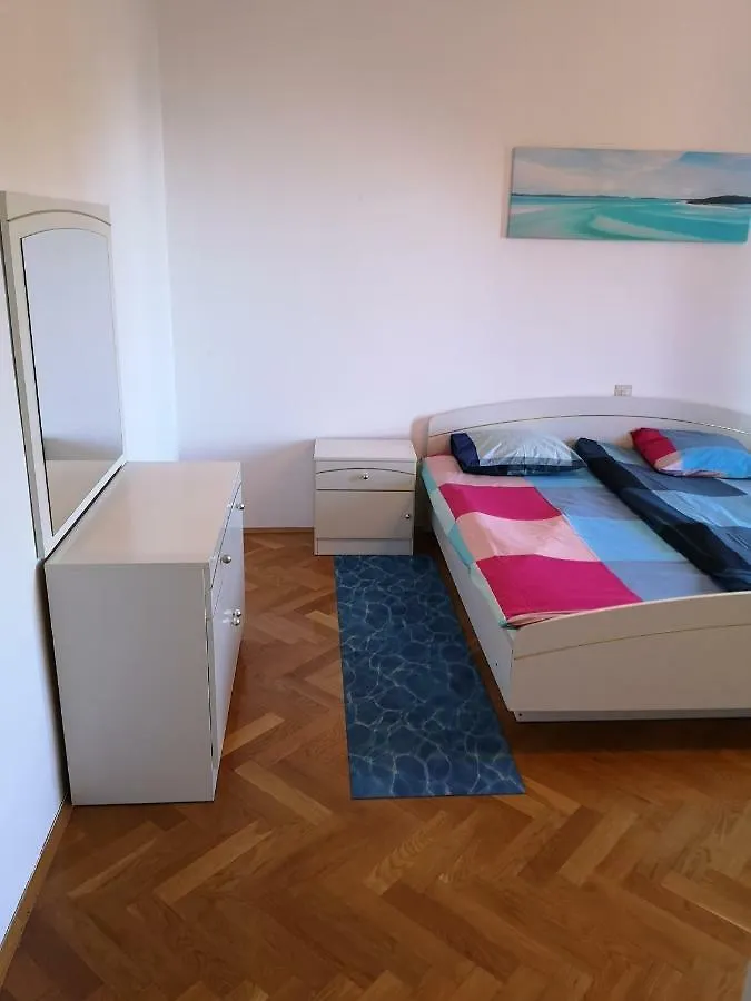 Cerco Apartment Lovran Croatia