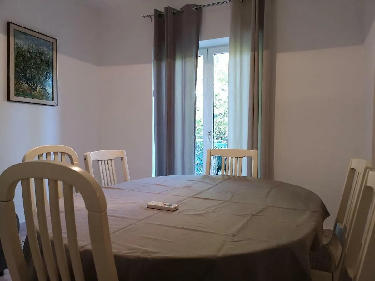 Cerco Apartment Lovran